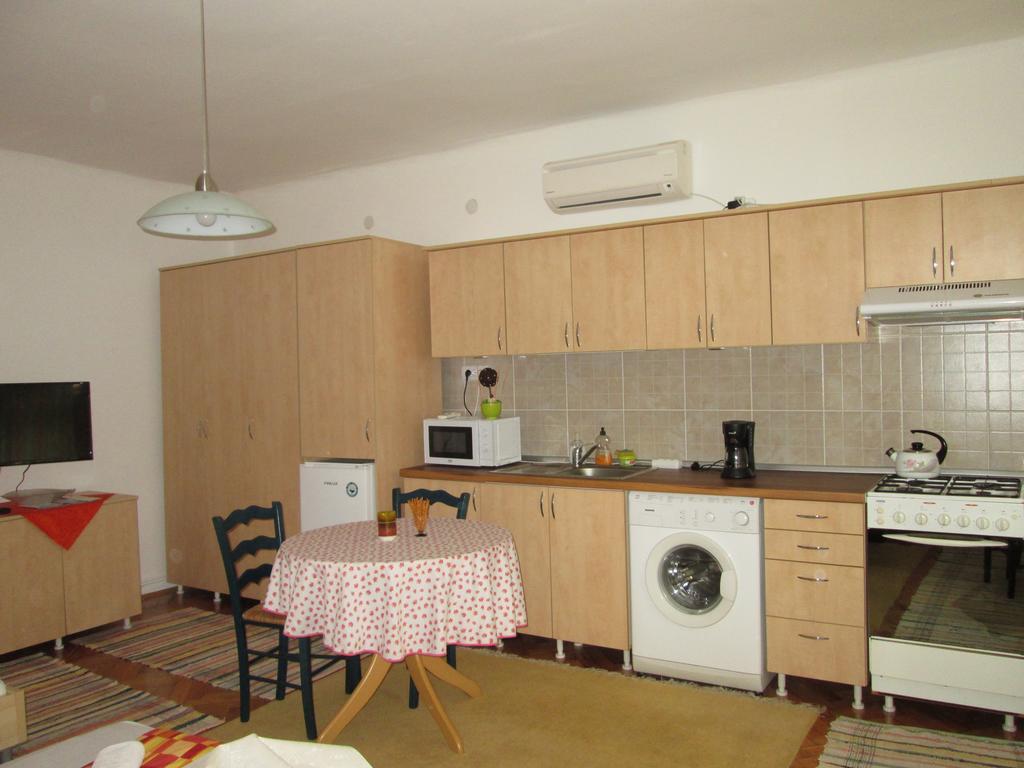 Garden City Apartment Cluj-Napoca Buitenkant foto