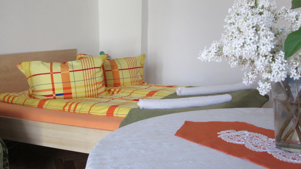 Garden City Apartment Cluj-Napoca Buitenkant foto
